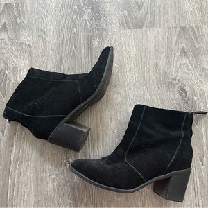 Crown Vintage Black Booties